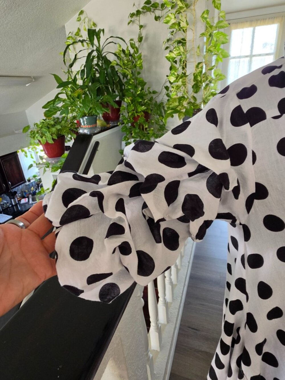 Polka Dot Ruffle Sleeve Cotton Tunic Dress By Step In Style S White/Black Lightw - Picture 9 of 16